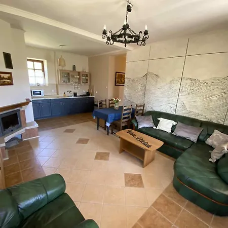 Veze-birtok شقة Mád